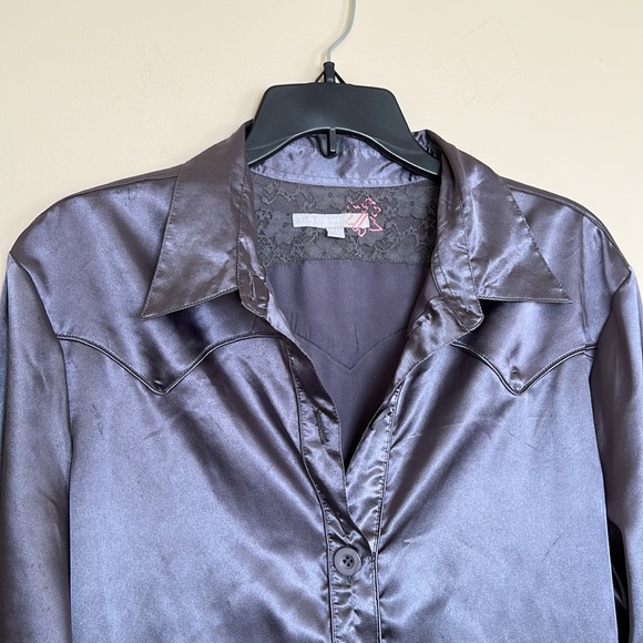 Tin Haul Button Top with  Belt - Picture 4 of 5